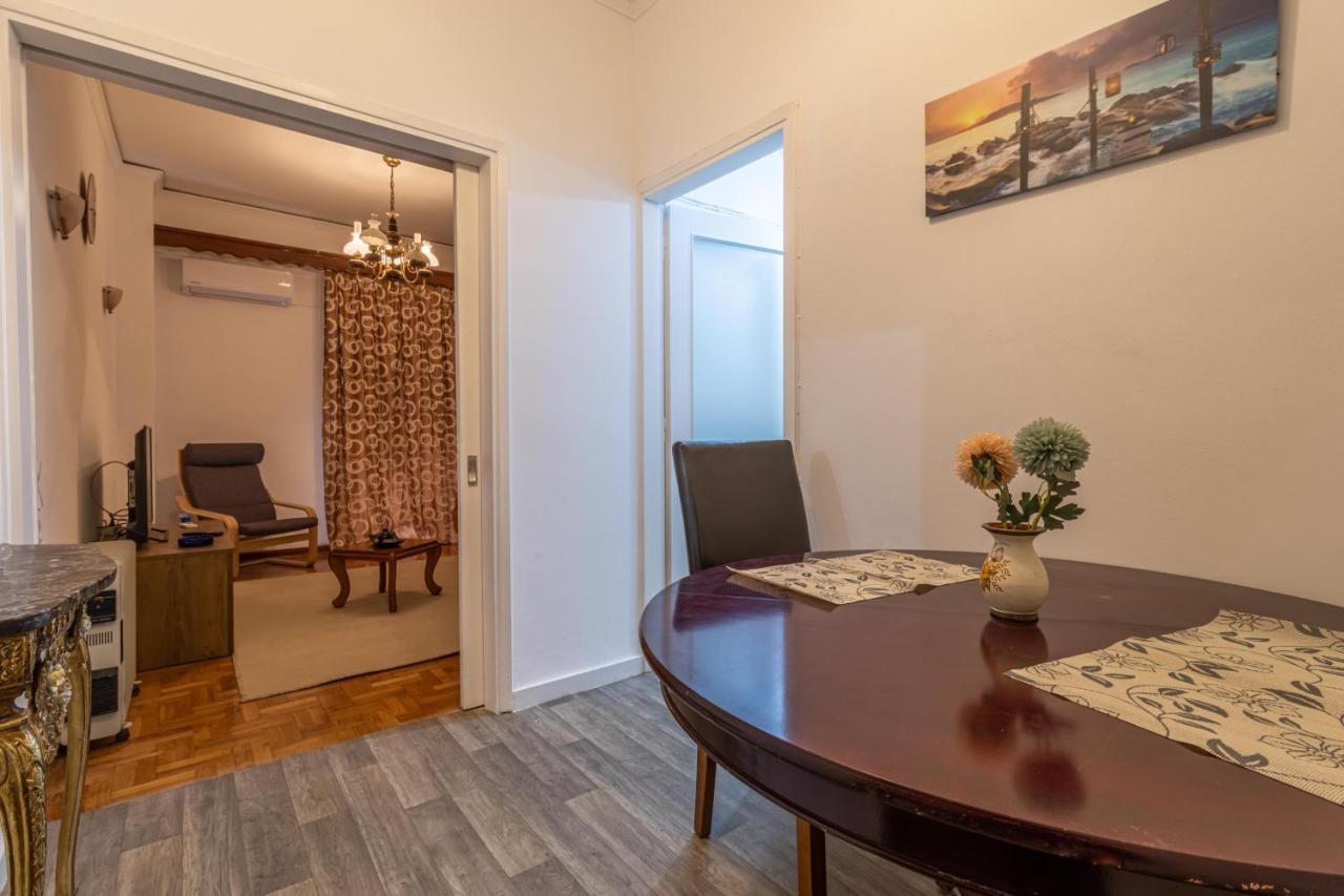 Studio Melange In Loutraki Dt Luaran gambar