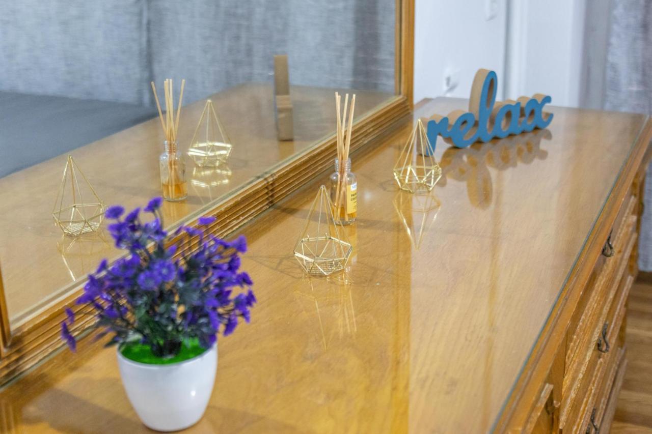 Studio Melange In Loutraki Dt Luaran gambar